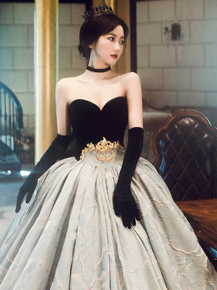 Théodora Gown