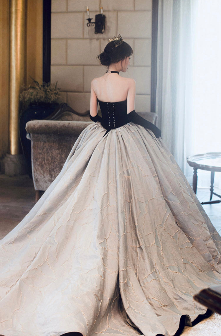 Théodora Gown