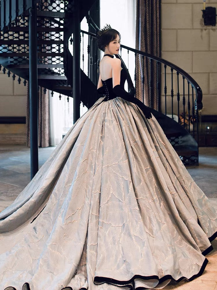 Théodora Gown