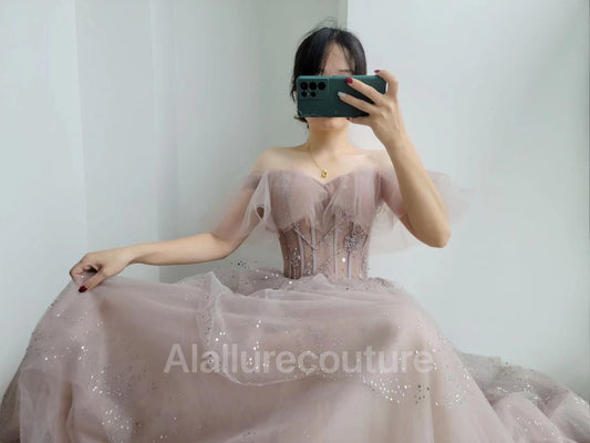 Vivi Gown