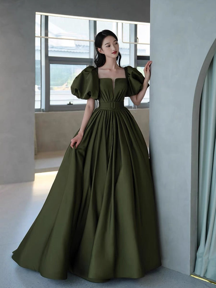 Alzira Gown